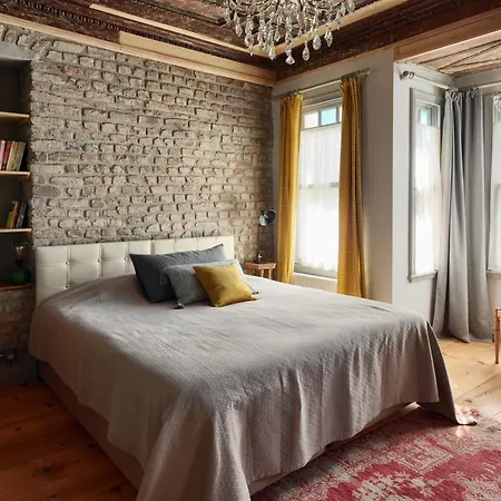 بيت للعطل Golden Horn Views From The Saffron House In Old