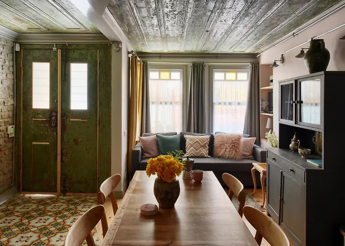 Golden Horn Views From The Saffron House In Old * Istambul